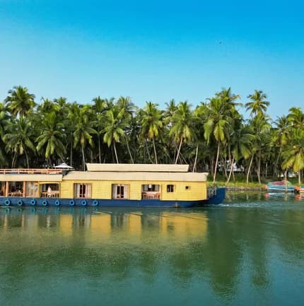Lotus Houseboat
