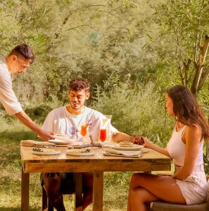 Outdoor Breakfast